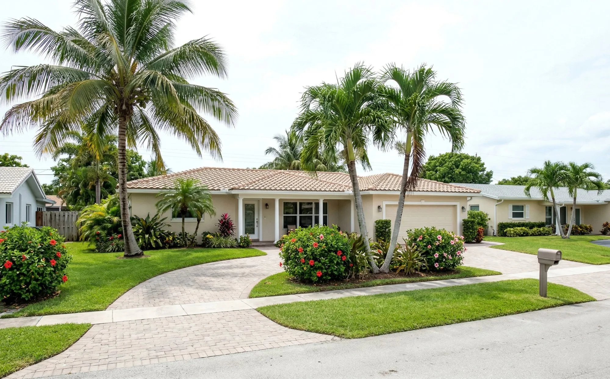Fort Lauderdale residential property with mature landscaping